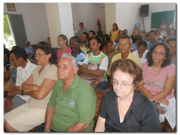 Inhuma recebe com alegria o Padre Damião  - Imagem 24