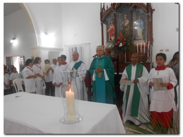 Inhuma recebe com alegria o Padre Damião  - Imagem 3