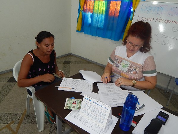  População Lagoinhense fazem inscrições para Cursos No CRAS