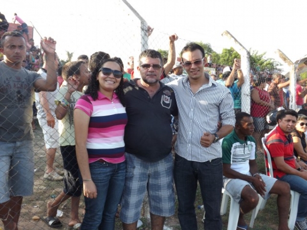 Final do Campeonato Rural 2013 em Miguel Alves reuniu 3 mil torcedores  no estadio “ TORRÃO” - Imagem 15
