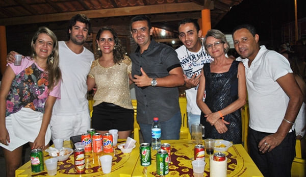 Prefeitura de Cocal realiza mega festa de réveillon na Nova Praça de Eventos - Imagem 9