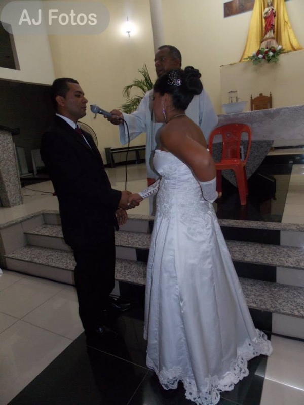 Celebração Matrimonial do casal Ivanilson e Leidiane - Imagem 6