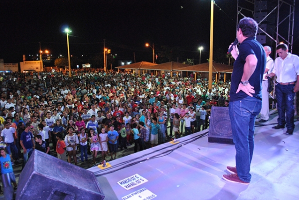 Prefeitura de Cocal realiza mega festa de réveillon na Nova Praça de Eventos - Imagem 19