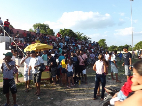 Final do Campeonato Rural 2013 em Miguel Alves reuniu 3 mil torcedores  no estadio “ TORRÃO” - Imagem 14