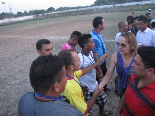 Final do Campeonato Rural 2013 em Miguel Alves reuniu 3 mil torcedores  no estadio “ TORRÃO” - Imagem 3