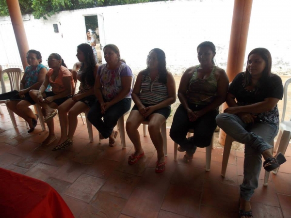 Entrega de certificados para alunos do CEAC. - Imagem 2