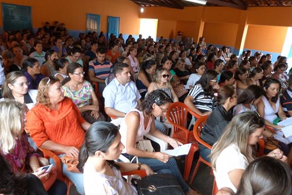 Secretaria Municipal de Educação realiza abertura da semana pedagógica - Imagem 2