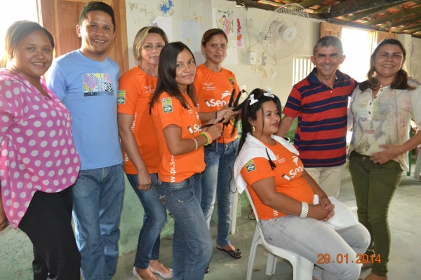 Pronatec em parceria com a Prefeitura oferece cursos de cabeleireiros  em Boa Hora - Imagem 2