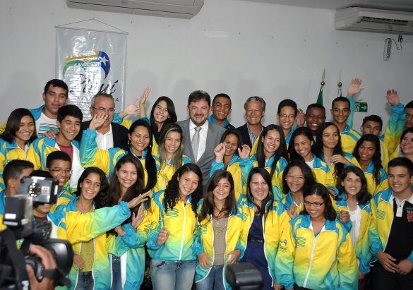 Aluna de N. S. dos Remédios Faz intercambio no Canadá