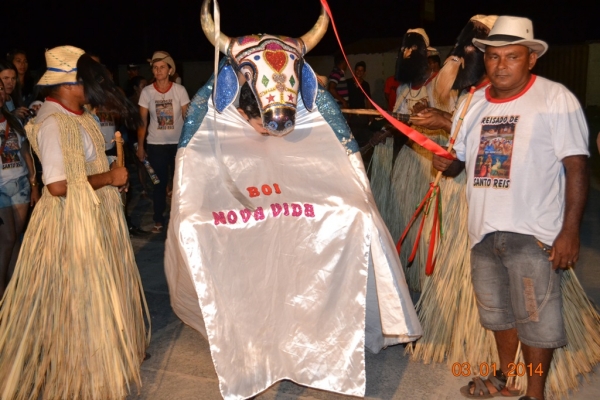 Grupos de Reisados invadem a cidade de Boa Hora na terceira noite de peregrinação - Imagem 1