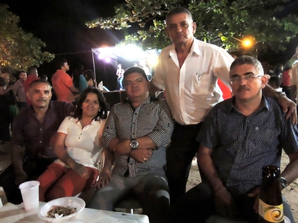 Prefeita Neuma Café e comitiva prestigiam aniversário de José Manoel - Imagem 2