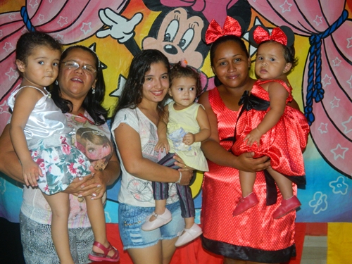 O aniversário de um ano de Evellyn Vitória - Imagem 13