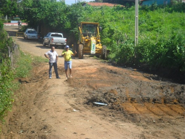Prefeitura de Lagoinha recupera estradas Vicinais no Município - Imagem 12