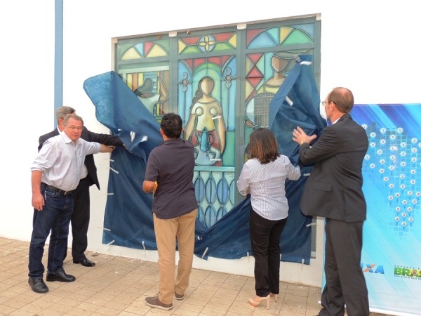 Prefeita Neuma Café assina ordens de serviços para construções de obras - Imagem 8