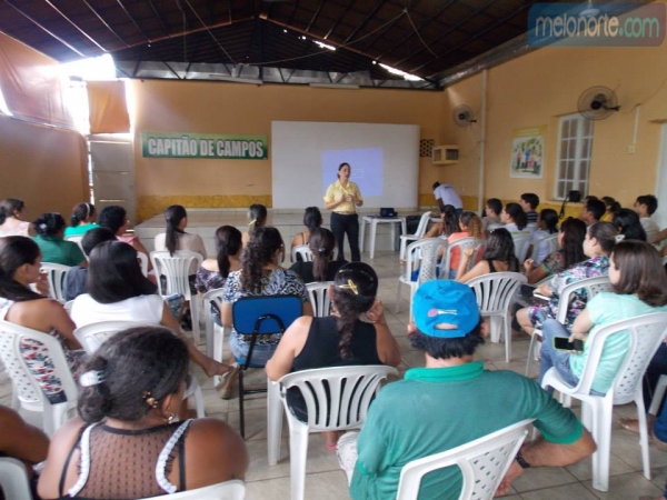   Secretária do Trabalho e Assistência Social realiza primeira reunião com Coordenadores e funcionários da Secretaria em 2014. - Imagem 11