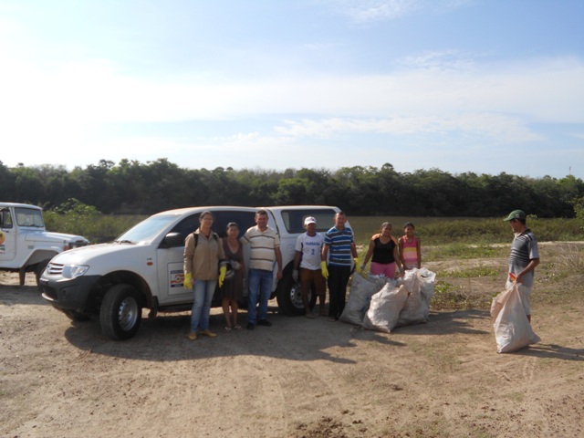 Margens do Rio Longá em Esperantina recebe limpeza