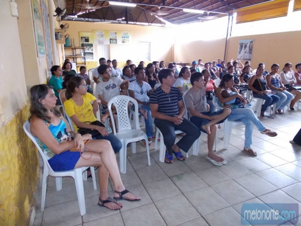   Secretária do Trabalho e Assistência Social realiza primeira reunião com Coordenadores e funcionários da Secretaria em 2014. - Imagem 1