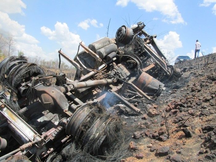 Quatro Lagoinhense Morre em um Acidente de transito na BR 316   - Imagem 35