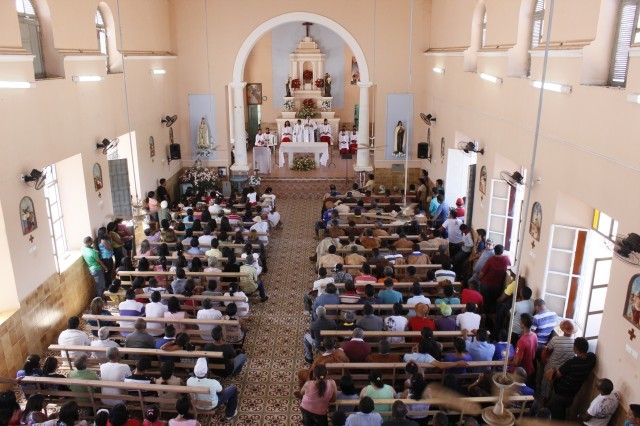 Show e momento de fé nos festejos de São Miguel Arcanjo  - Imagem 8