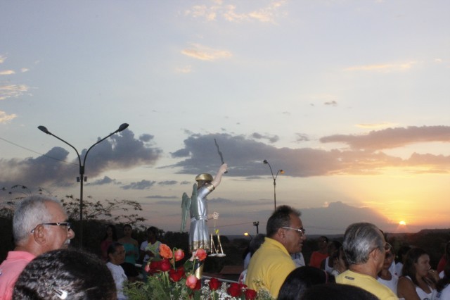Show e momento de fé nos festejos de São Miguel Arcanjo  - Imagem 51