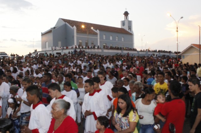 Show e momento de fé nos festejos de São Miguel Arcanjo  - Imagem 60