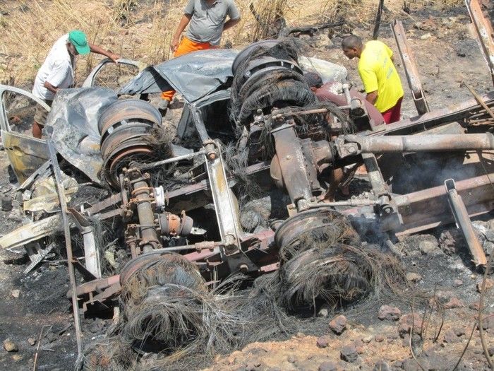 Quatro Lagoinhense Morre em um Acidente de transito na BR 316   - Imagem 48