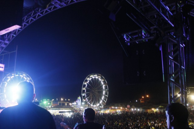 Show e momento de fé nos festejos de São Miguel Arcanjo  - Imagem 34