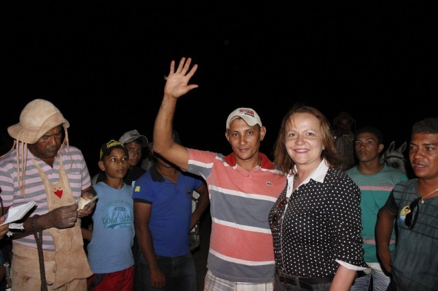 Show e momento de fé nos festejos de São Miguel Arcanjo  - Imagem 23