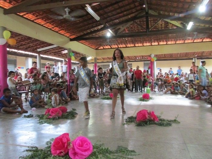 Unidade E. Evaristo Reis Faz Desfile em homenagem ao dia das Crianças - Imagem 15