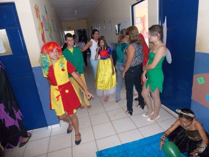 Professora executa Projeto e realiza a I Semana da Leitura - Imagem 139