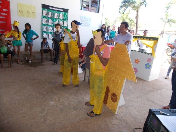 Professora executa Projeto e realiza a I Semana da Leitura - Imagem 150