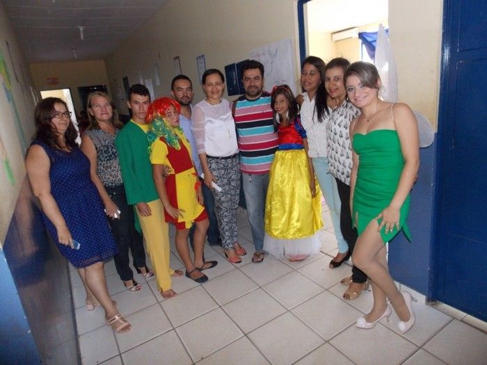 Professora executa Projeto e realiza a I Semana da Leitura - Imagem 130