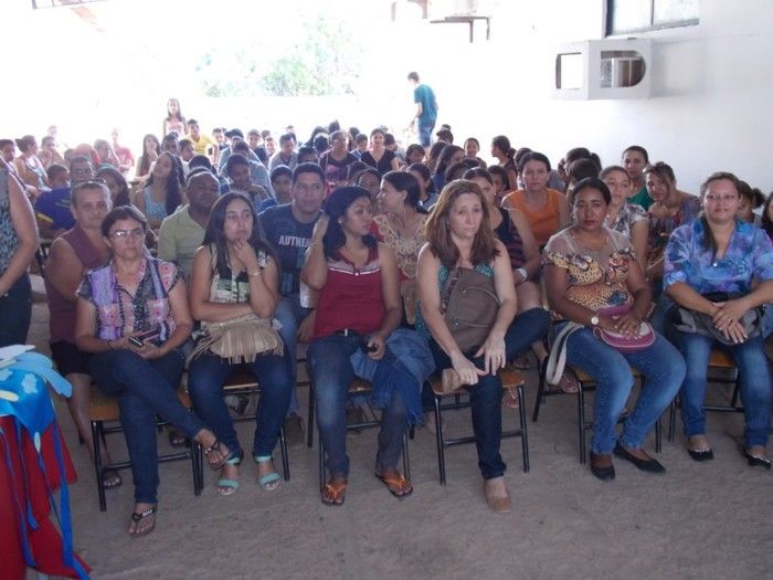 Professora executa Projeto e realiza a I Semana da Leitura - Imagem 77