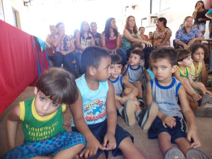 Professora executa Projeto e realiza a I Semana da Leitura - Imagem 96