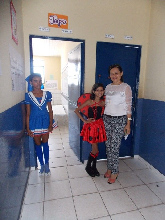 Professora executa Projeto e realiza a I Semana da Leitura - Imagem 61