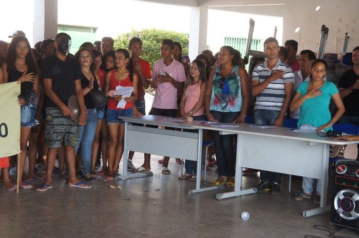 Escola Hugo Napoleão promove I Gincana Cultura em Monte Alegre do Piauí. - Imagem 5
