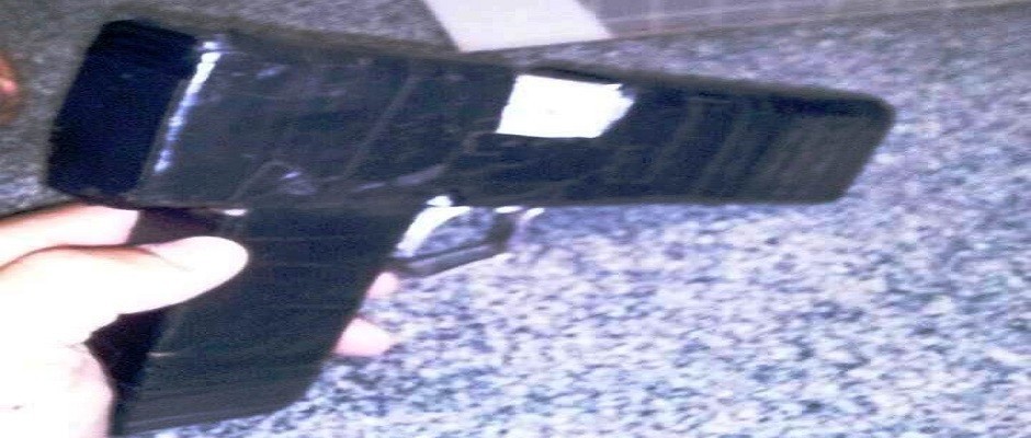 Assaltante é preso ao tenta roubar posto de gasolina com arma de brinquedo