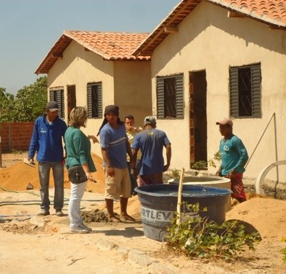 PREFEITA VÂNIA RIBEIRO VISITA CONCLUSÃO DE CASAS POPULAR - Imagem 7