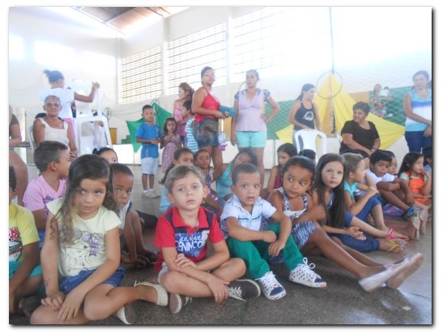 Secretaria Municipal de Educação realizou de 06 a 12 de outubro a semana do Bebê - Imagem 17