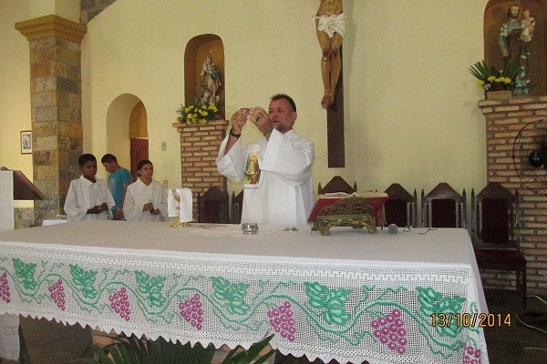 Dia do Professor é festejado com a Celebração da Santa Missa - Imagem 3
