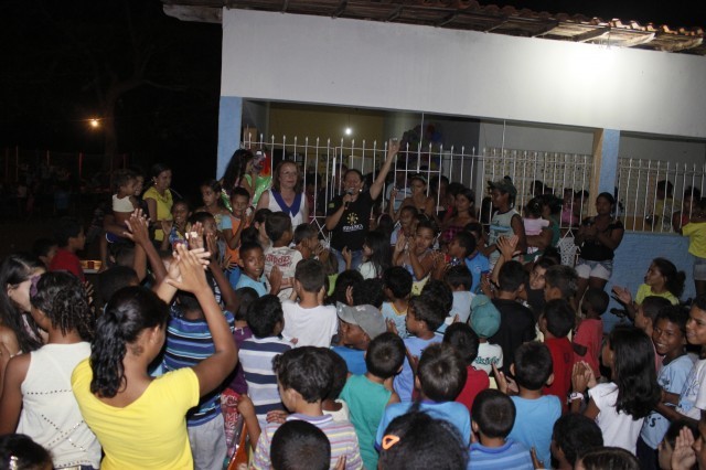 Prefeita Dra. Salete Rego Participa de festinha das crianças no município de Miguel Alves - Imagem 24