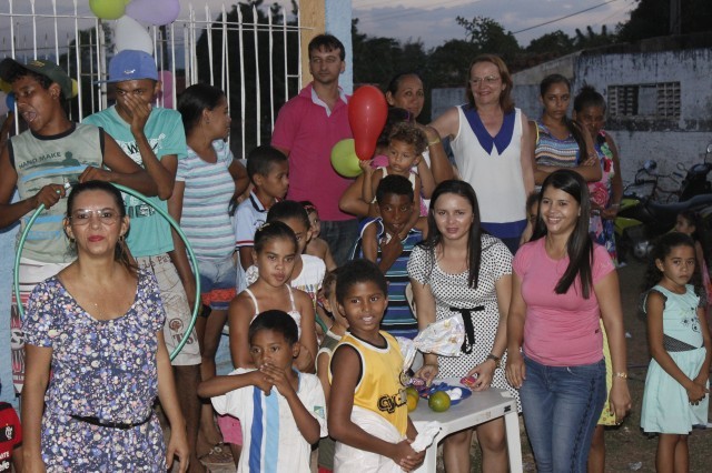 Prefeita Dra. Salete Rego Participa de festinha das crianças no município de Miguel Alves - Imagem 15