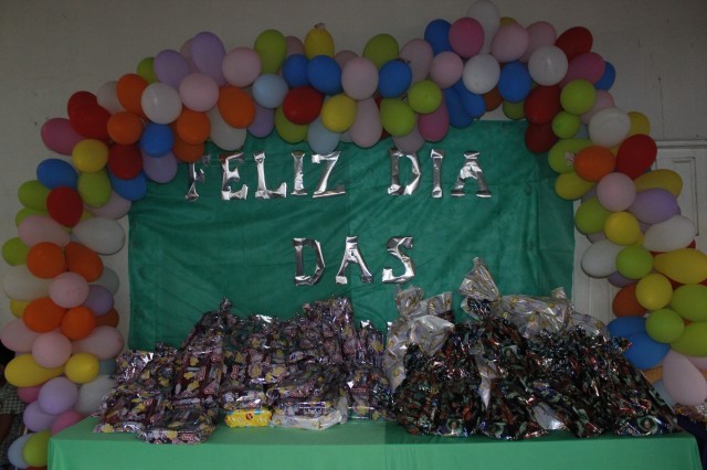 Prefeita Dra. Salete Rego Participa de festinha das crianças no município de Miguel Alves - Imagem 5