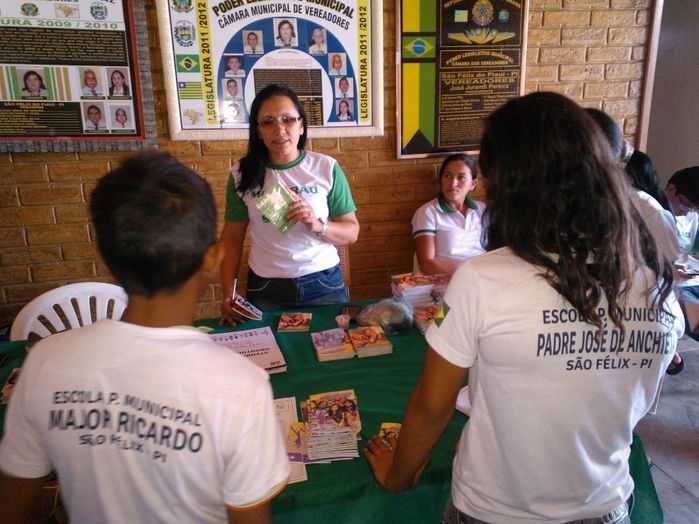 Equipe da Saúde realiza palestras através do PSE na câmara dos vereadores - Imagem 18