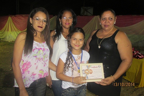 Condecoração dos Dez Melhores Alunos da Olimpíada de Matemática Municipal  - Imagem 16