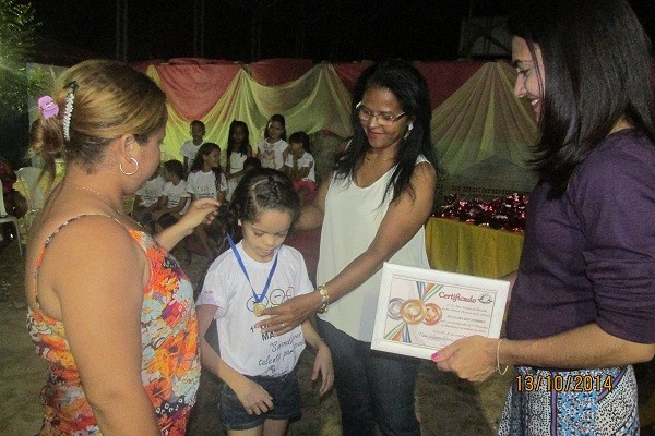 Condecoração dos Dez Melhores Alunos da Olimpíada de Matemática Municipal  - Imagem 13