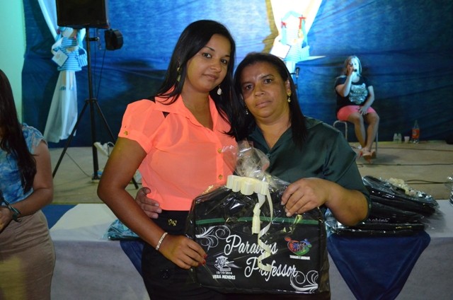 Dia do Professor é comemorado em Vera Mendes - Imagem 75