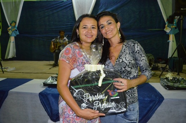 Dia do Professor é comemorado em Vera Mendes - Imagem 79