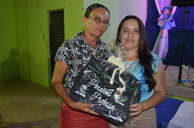 Dia do Professor é comemorado em Vera Mendes - Imagem 70