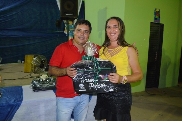 Dia do Professor é comemorado em Vera Mendes - Imagem 80